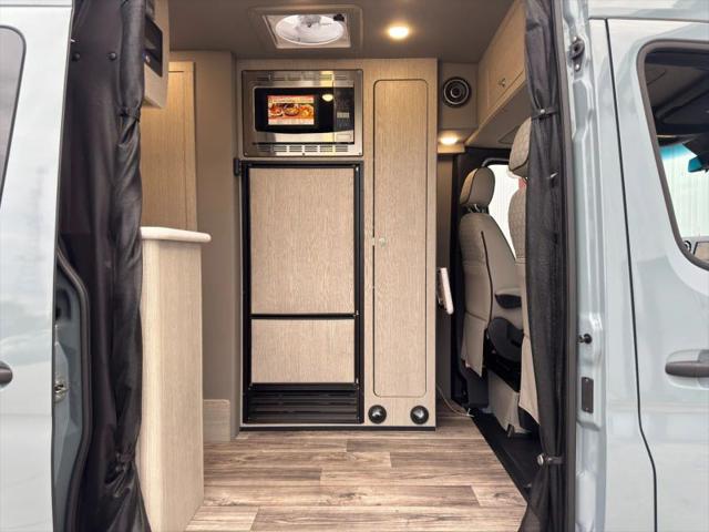 2023 Mercedes-Benz Sprinter 3500XD High Roof 4-Cyl Diesel HO