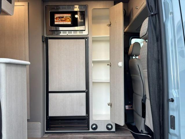 2023 Mercedes-Benz Sprinter 3500XD High Roof 4-Cyl Diesel HO