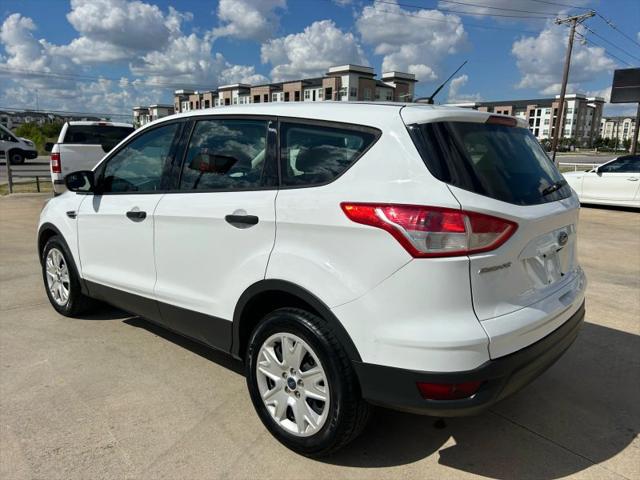 2015 Ford Escape S