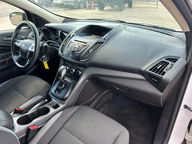 2015 Ford Escape S