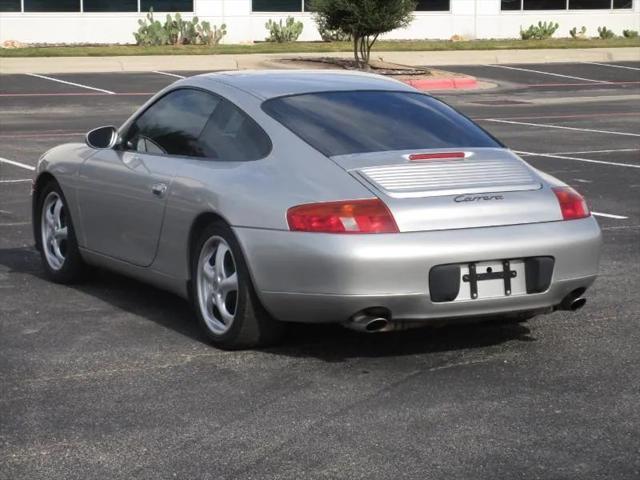 1999 Porsche 911 Carrera