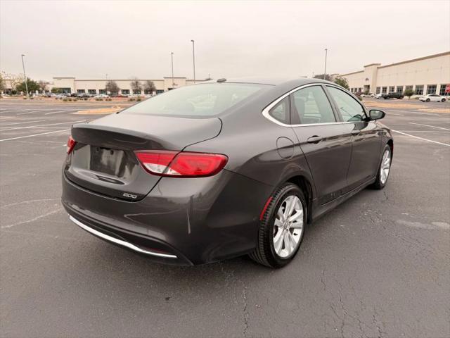 2016 Chrysler 200 Limited