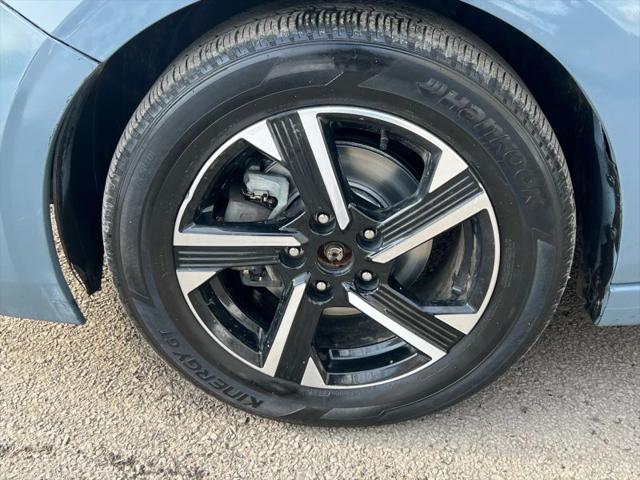 2024 Nissan Sentra SV Xtronic CVT