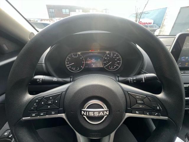 2024 Nissan Sentra SV Xtronic CVT