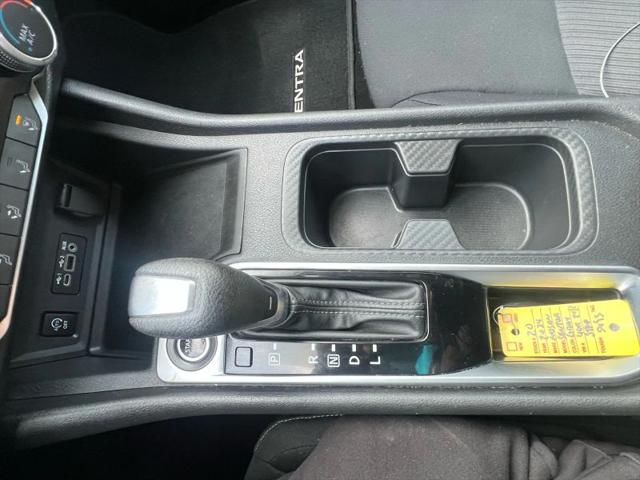 2024 Nissan Sentra SV Xtronic CVT