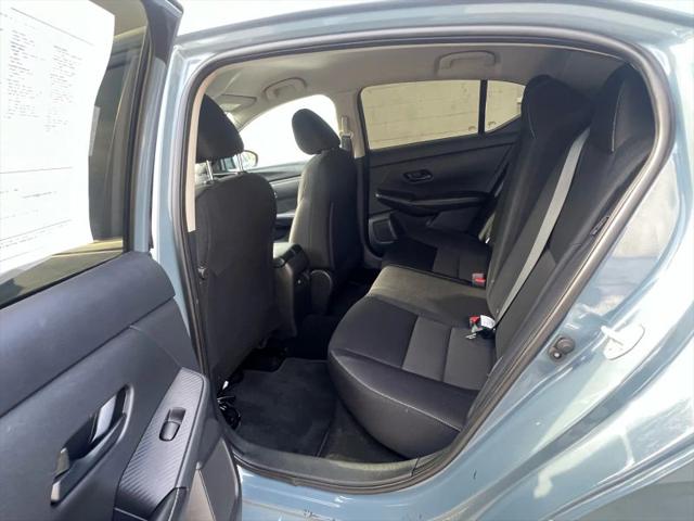 2024 Nissan Sentra SV Xtronic CVT