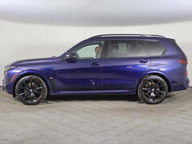 2024 BMW X7 M60i