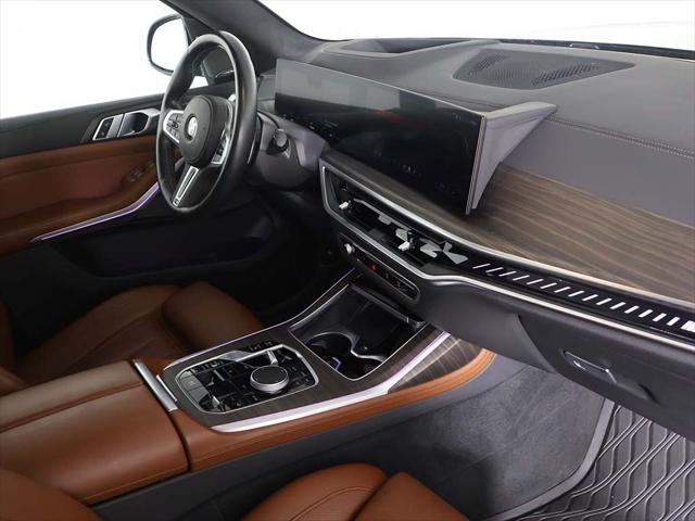 2024 BMW X7 M60i