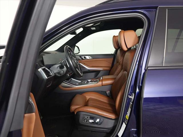 2024 BMW X7 M60i