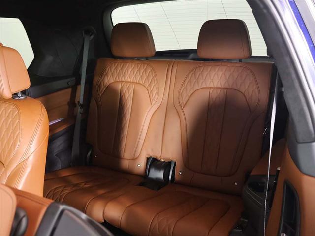 2024 BMW X7 M60i
