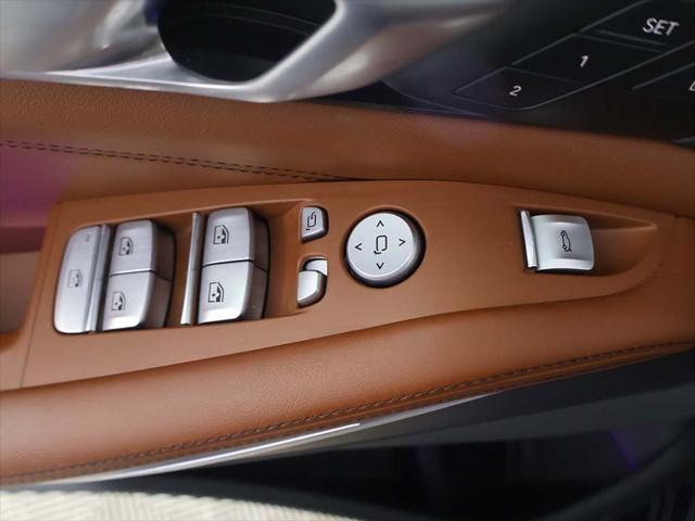 2024 BMW X7 M60i