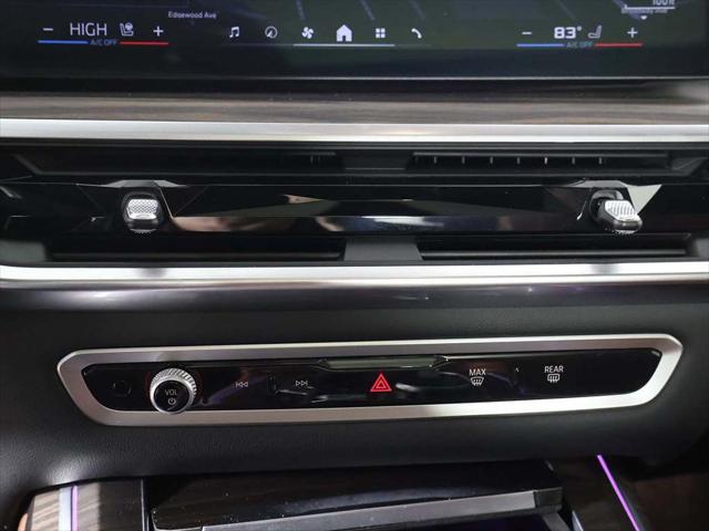 2024 BMW X7 M60i