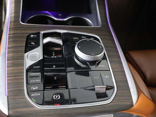 2024 BMW X7 M60i