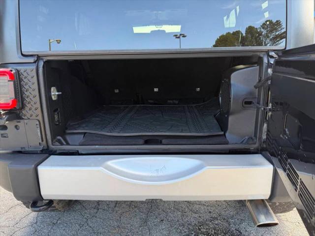 2012 Jeep Wrangler Unlimited Unlimited Sahara