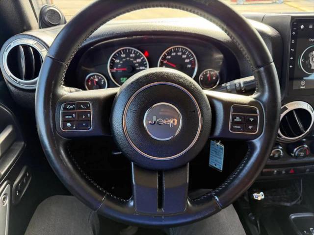 2012 Jeep Wrangler Unlimited Unlimited Sahara