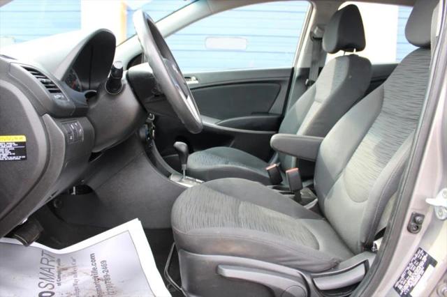 2017 Hyundai Accent SE