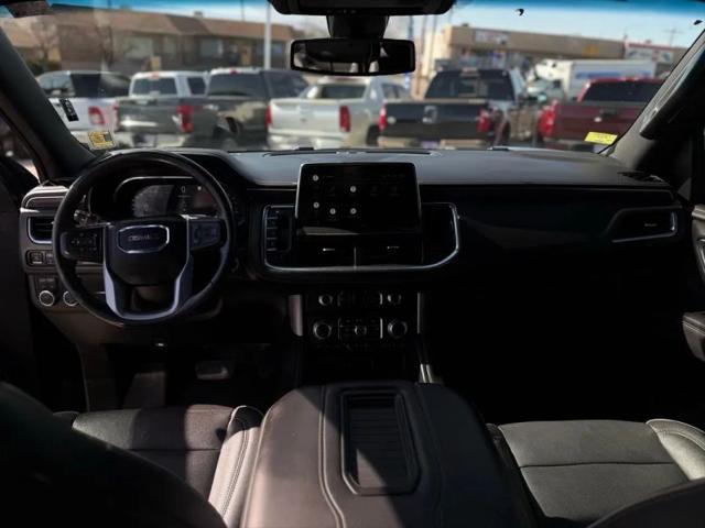 2022 GMC Yukon XL 4WD SLT