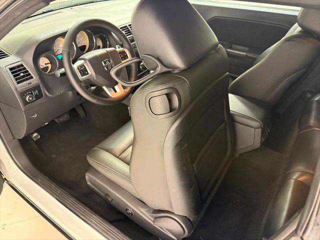 2012 Dodge Challenger SXT