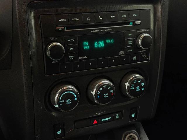 2012 Dodge Challenger SXT