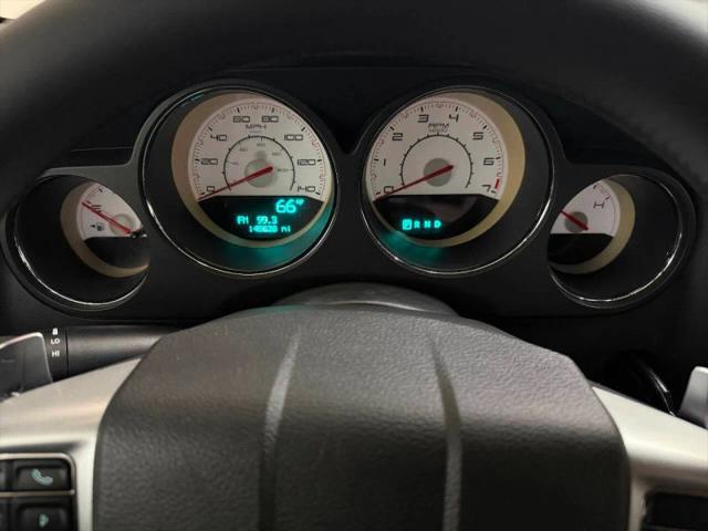 2012 Dodge Challenger SXT