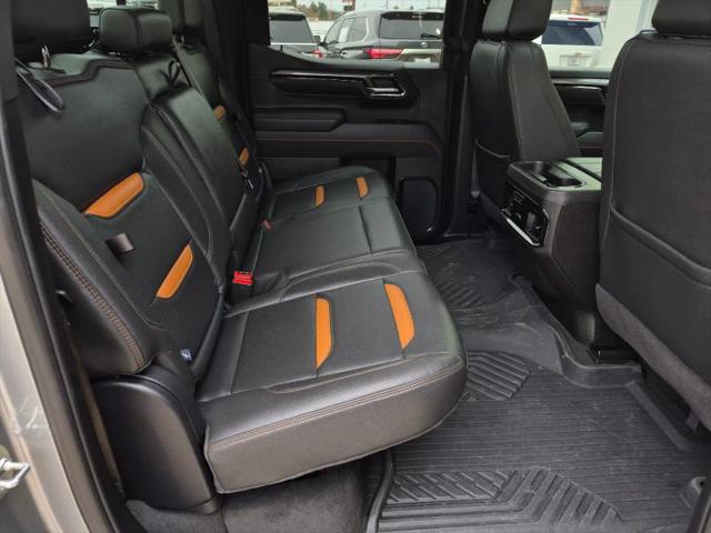 2025 GMC Sierra 1500 4WD Crew Cab Short Box AT4