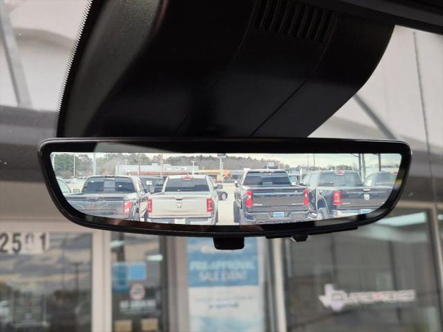 2025 GMC Sierra 1500 4WD Crew Cab Short Box AT4