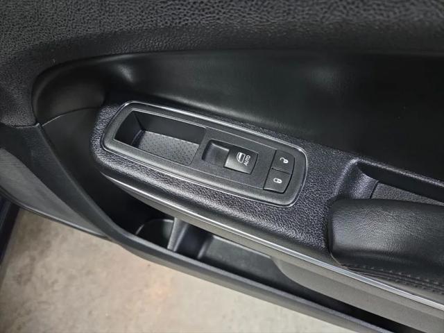 2016 Chrysler 300 Limited