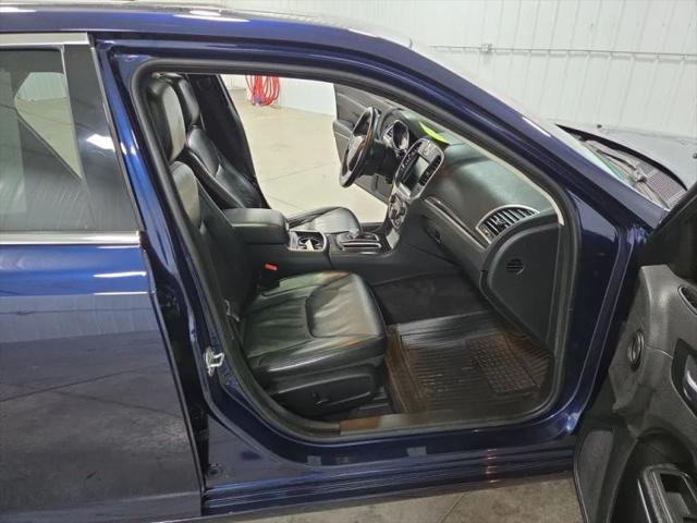 2016 Chrysler 300 Limited