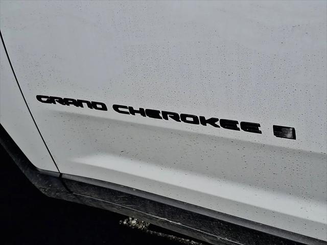 2026 Jeep Grand Cherokee Altitude 4x4