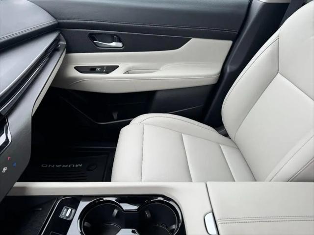 2025 Nissan Murano SV