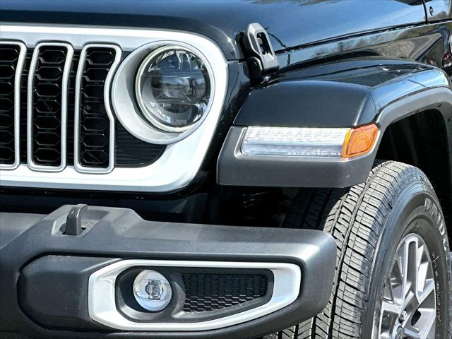 2026 Jeep Wrangler 4-Door Sahara 4x4