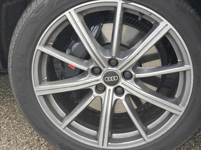 2022 Audi SQ5 Premium Plus TFSI quattro Tiptronic