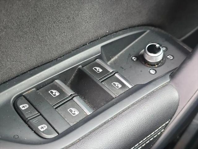 2022 Audi SQ5 Premium Plus TFSI quattro Tiptronic