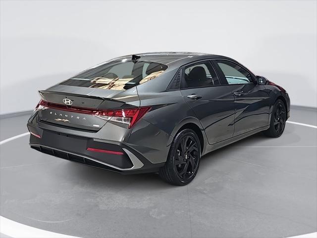 2026 Hyundai Elantra Hybrid SEL Sport