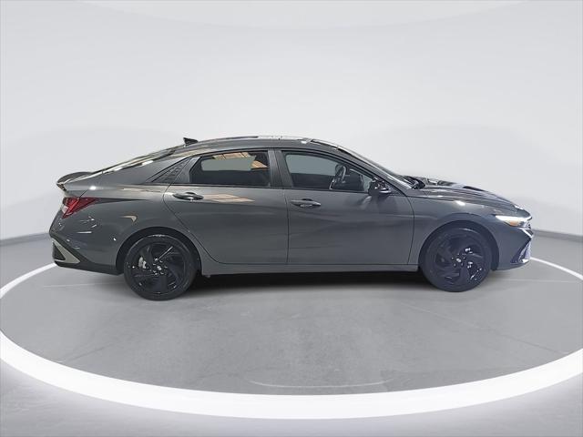 2026 Hyundai Elantra Hybrid SEL Sport