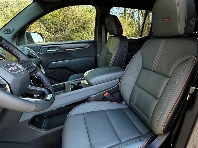 2026 GMC Acadia AT4 AWD