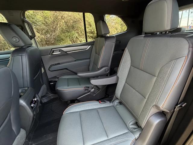 2026 GMC Acadia AT4 AWD