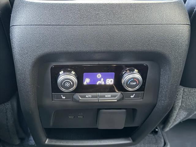 2026 GMC Acadia AT4 AWD
