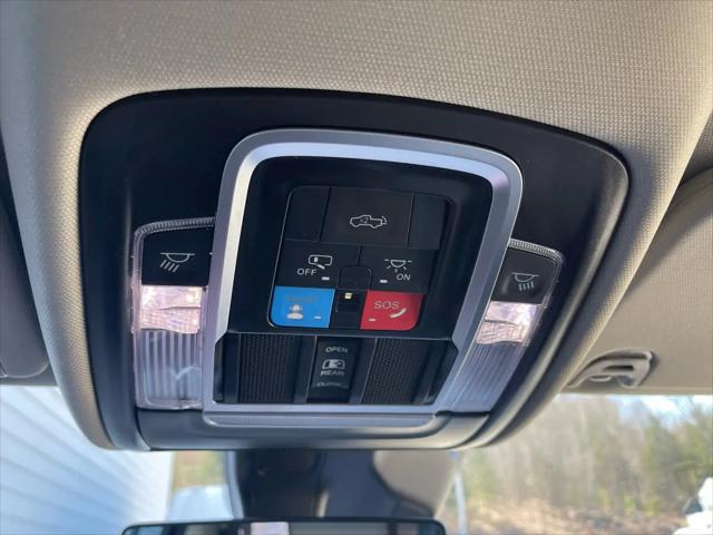 2026 Ram 1500 Laramie Crew Cab 4x4 5'7" Box