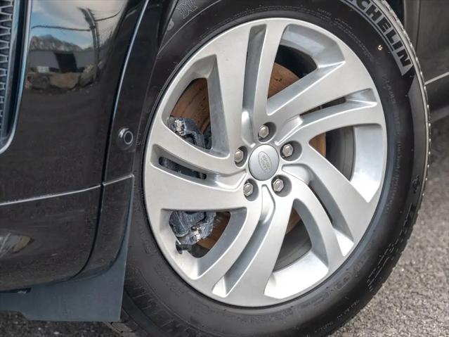 2025 Land Rover Discovery Sport S