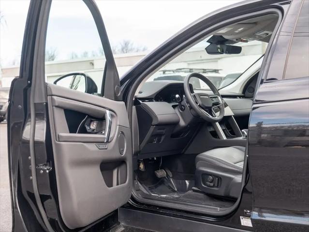 2025 Land Rover Discovery Sport S
