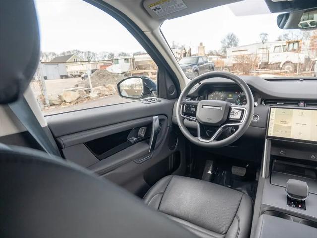 2025 Land Rover Discovery Sport S