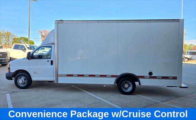2023 Chevrolet Express Cutaway 4500 Van