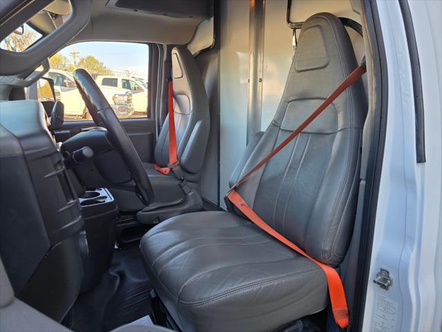2023 Chevrolet Express Cutaway 4500 Van