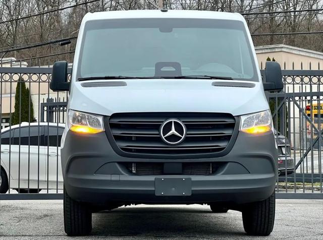 2025 Mercedes-Benz Sprinter 2500 Standard Roof 4-Cyl Diesel