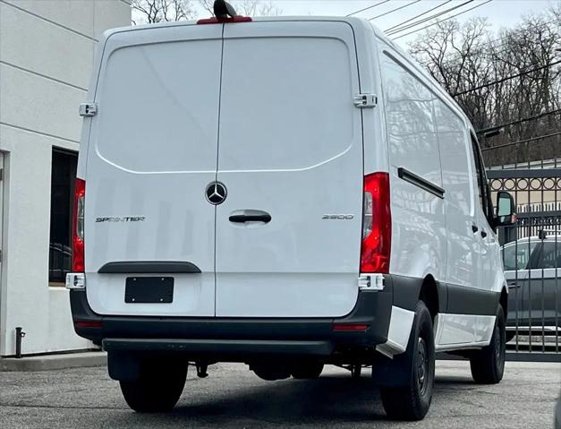 2025 Mercedes-Benz Sprinter 2500 Standard Roof 4-Cyl Diesel