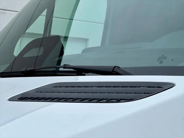 2025 Mercedes-Benz Sprinter 2500 Standard Roof 4-Cyl Diesel