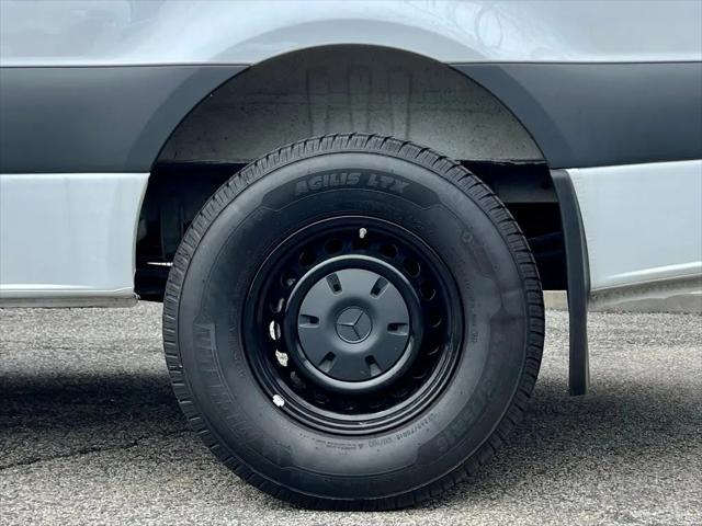 2025 Mercedes-Benz Sprinter 2500 Standard Roof 4-Cyl Diesel