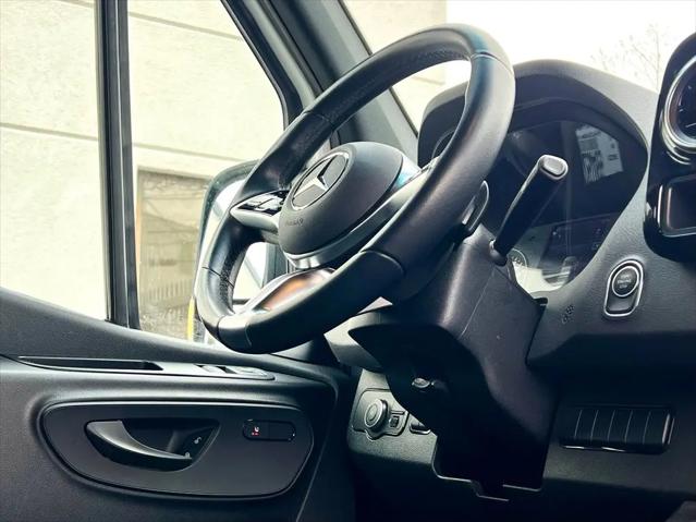 2025 Mercedes-Benz Sprinter 2500 Standard Roof 4-Cyl Diesel