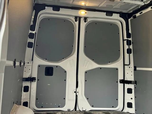 2025 Mercedes-Benz Sprinter 2500 Standard Roof 4-Cyl Diesel